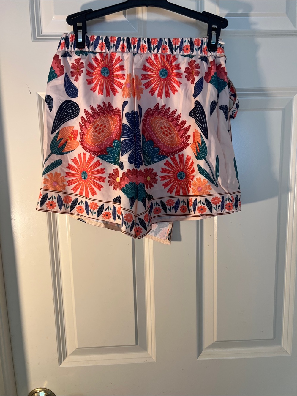 Floral Tie-Front Jumpsuit Top in Light Pink - Picture 5 of 5